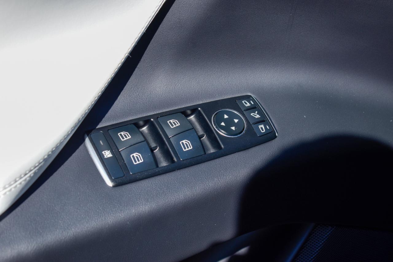 Tesla Model X Plaid 2021