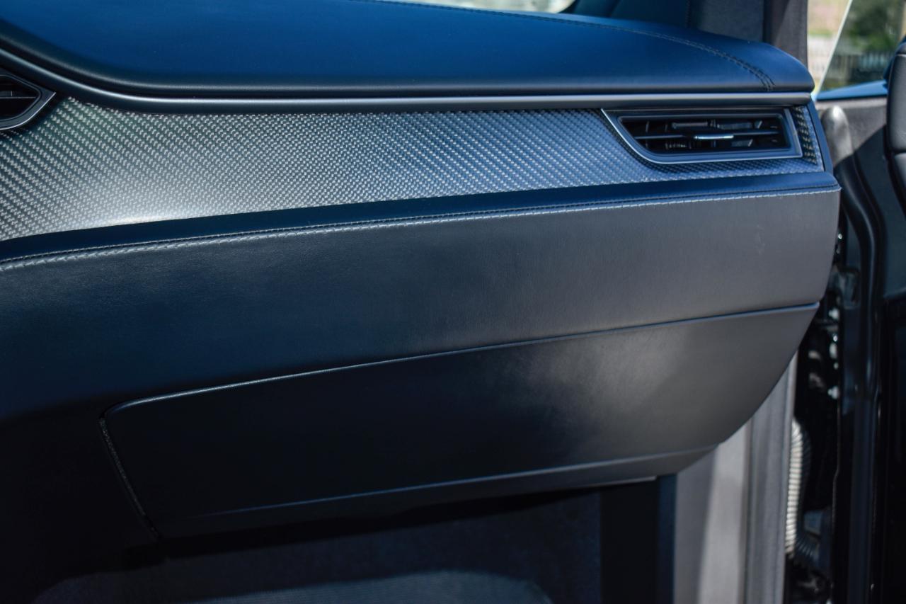 Tesla Model X Plaid 2021