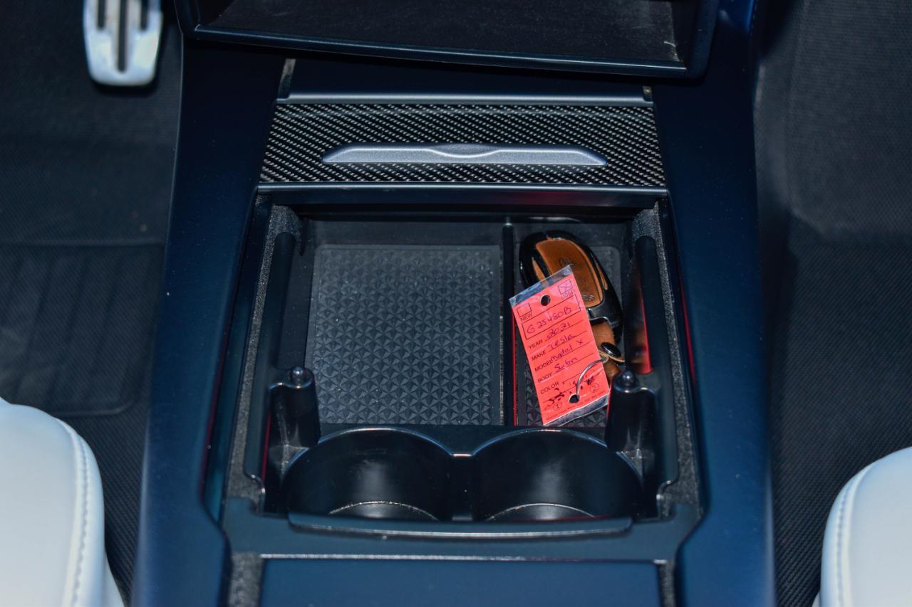 Tesla Model X Plaid 2021