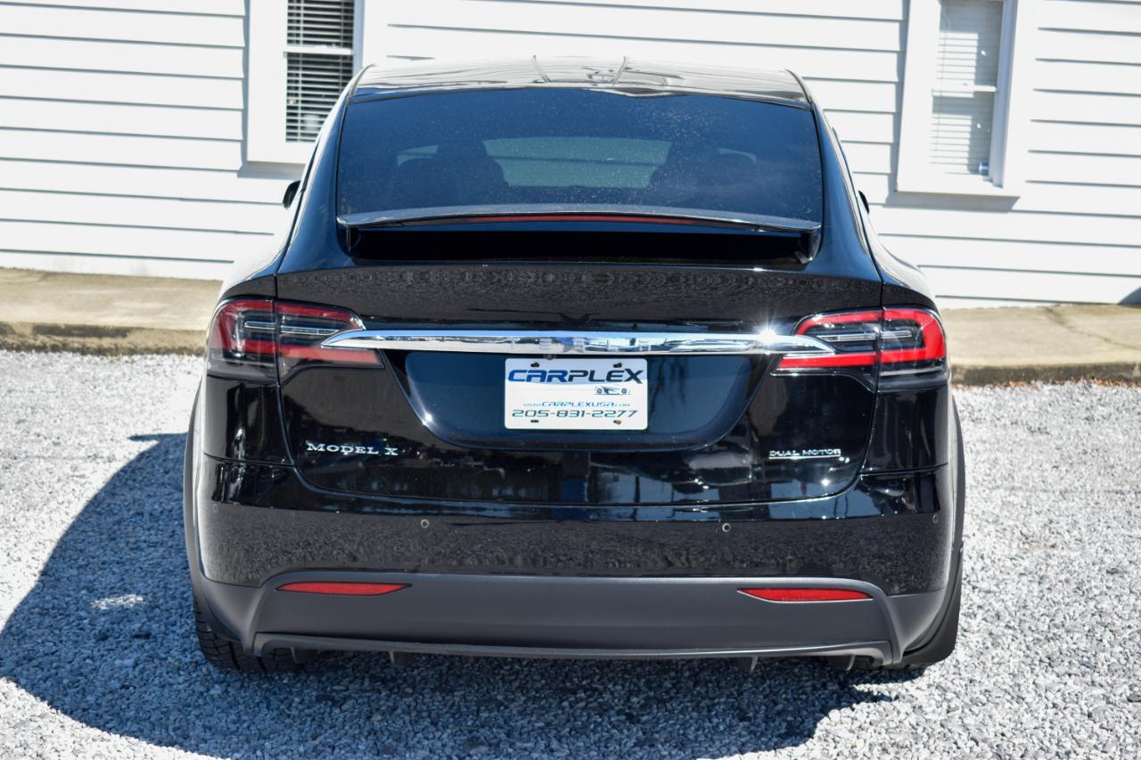 Tesla Model X Plaid 2021