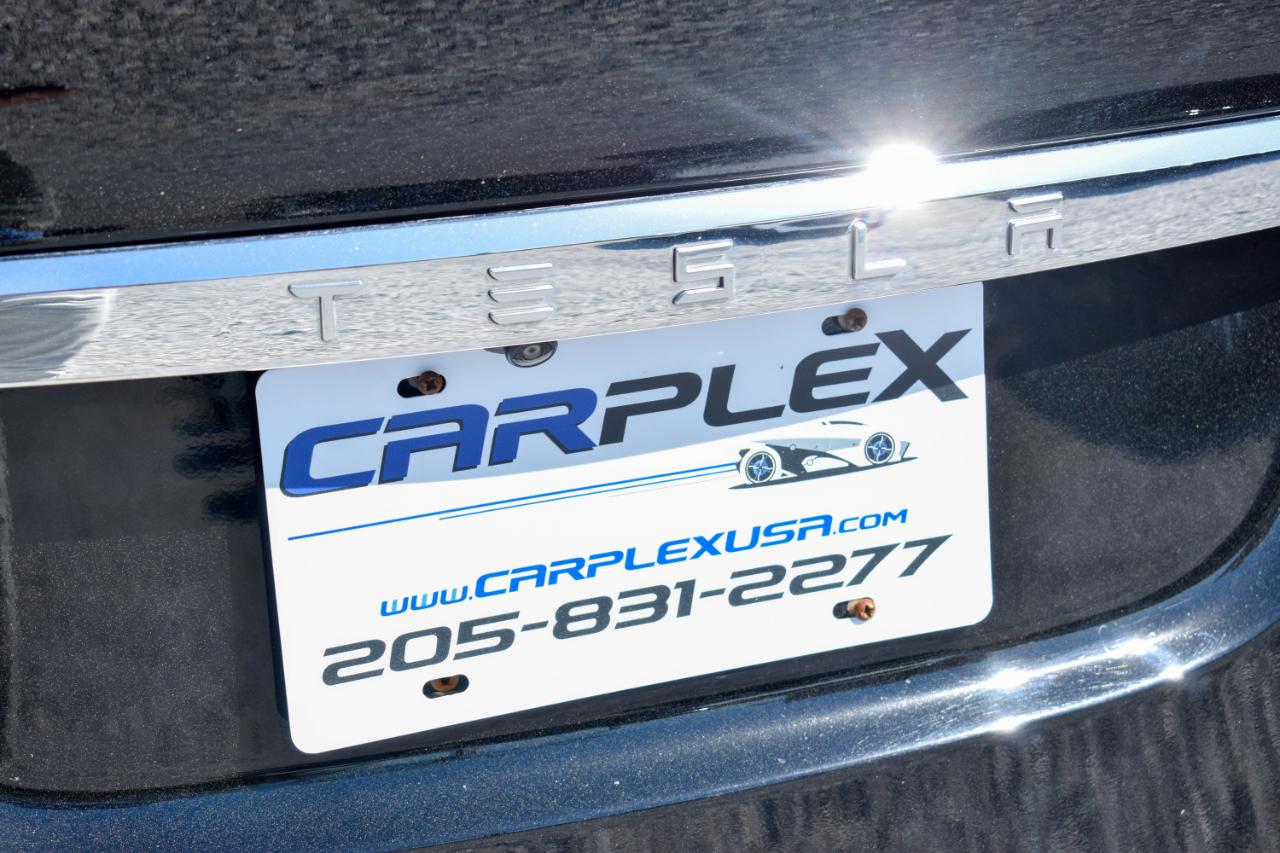 Tesla Model X Plaid 2021