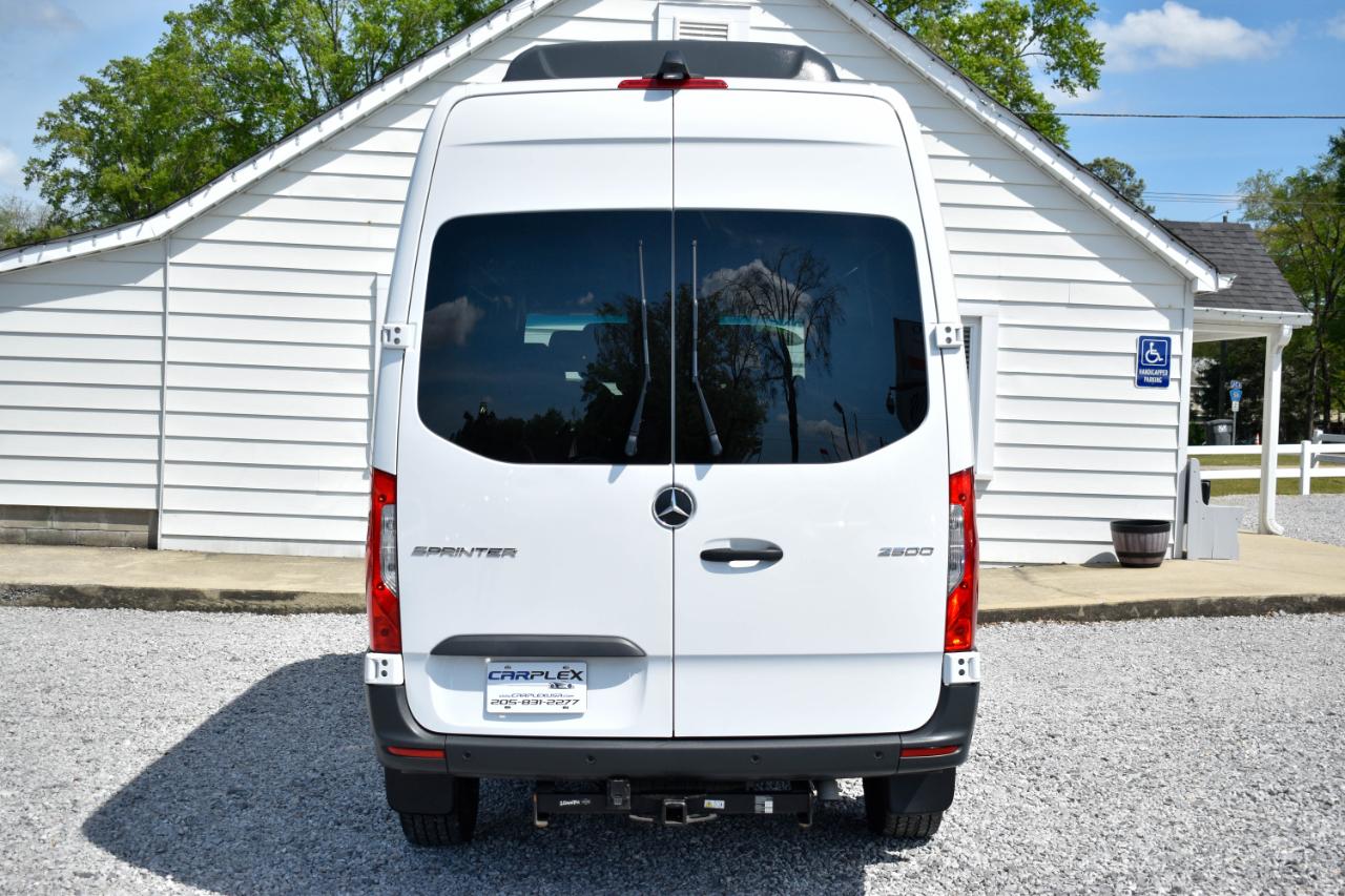 Mercedes-Benz Sprinter 2500 2024