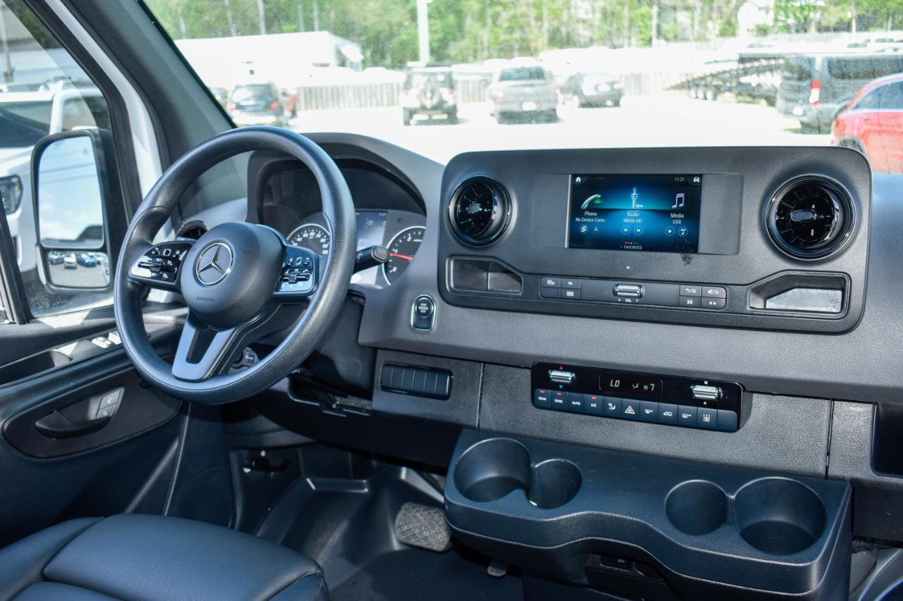 Mercedes-Benz Sprinter 2500 2024