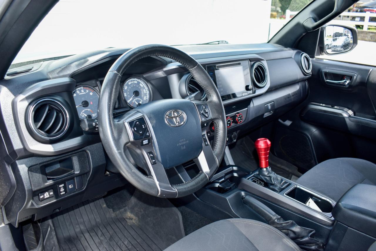 Toyota Tacoma TRD Sport Double Cab 5' Bed V6 4x4 AT (Natl) 2019