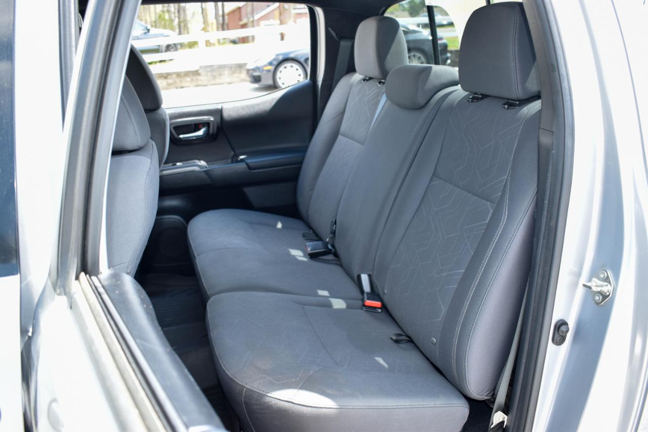 Toyota Tacoma TRD Sport Double Cab 5' Bed V6 4x4 AT (Natl) 2019