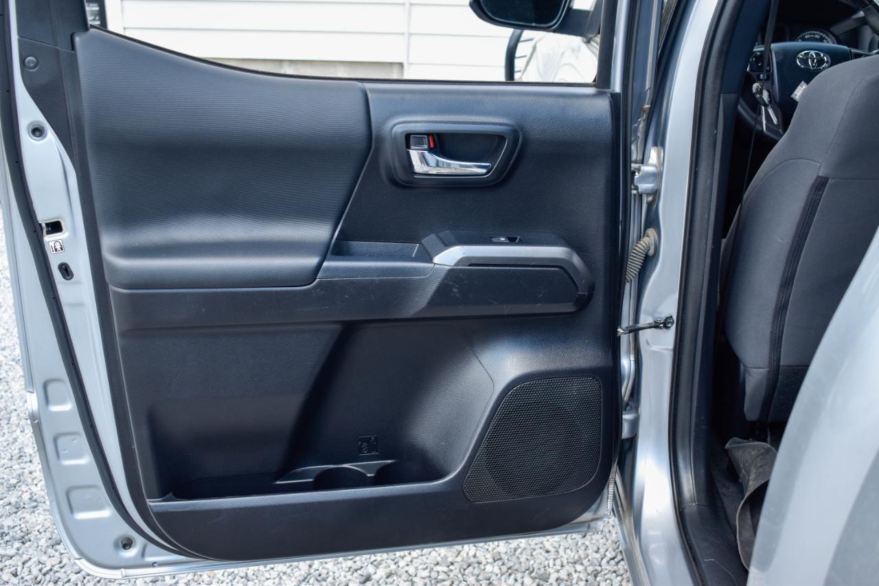 Toyota Tacoma TRD Sport Double Cab 5' Bed V6 4x4 AT (Natl) 2019