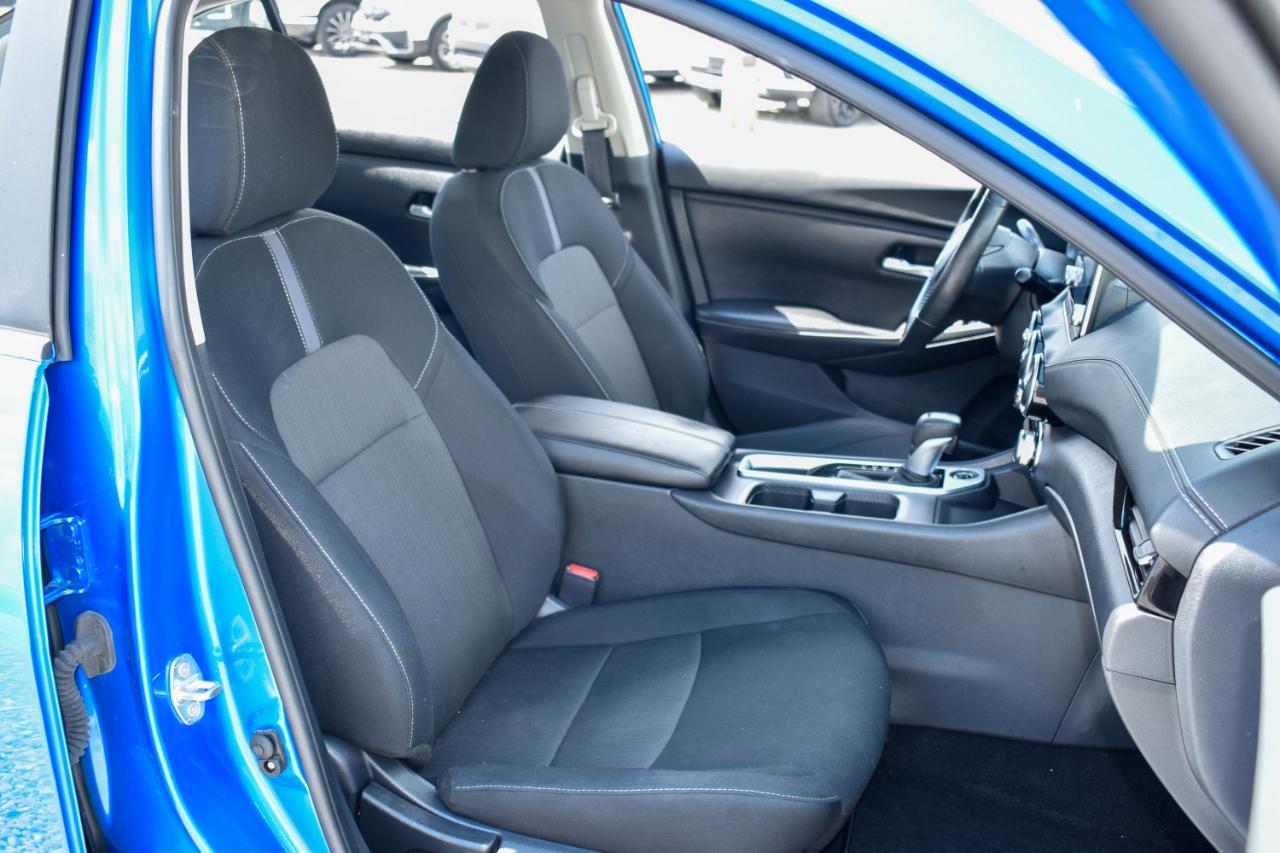 Nissan Sentra SV 2023