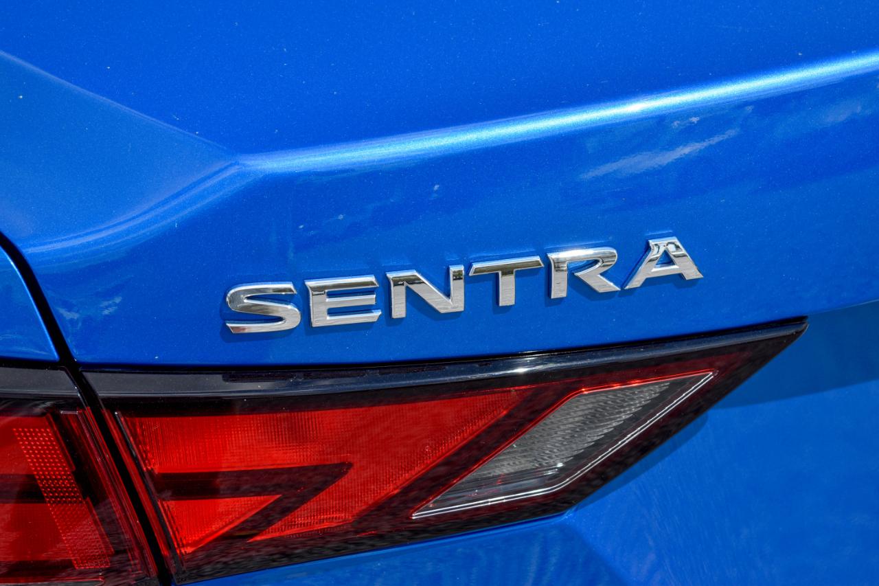 Nissan Sentra SV 2023