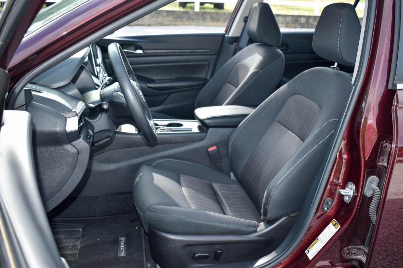 Nissan Altima 2.5 SV 2025