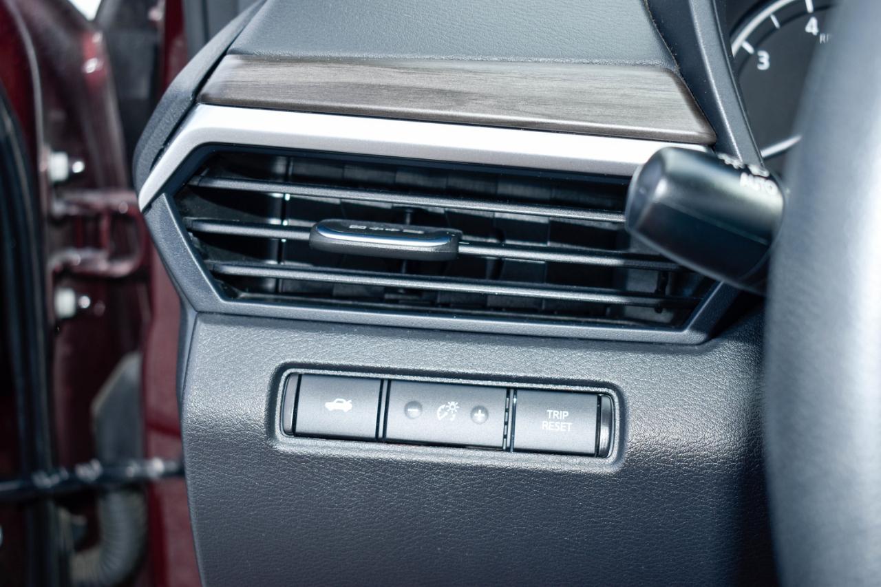 Nissan Altima 2.5 SV 2025