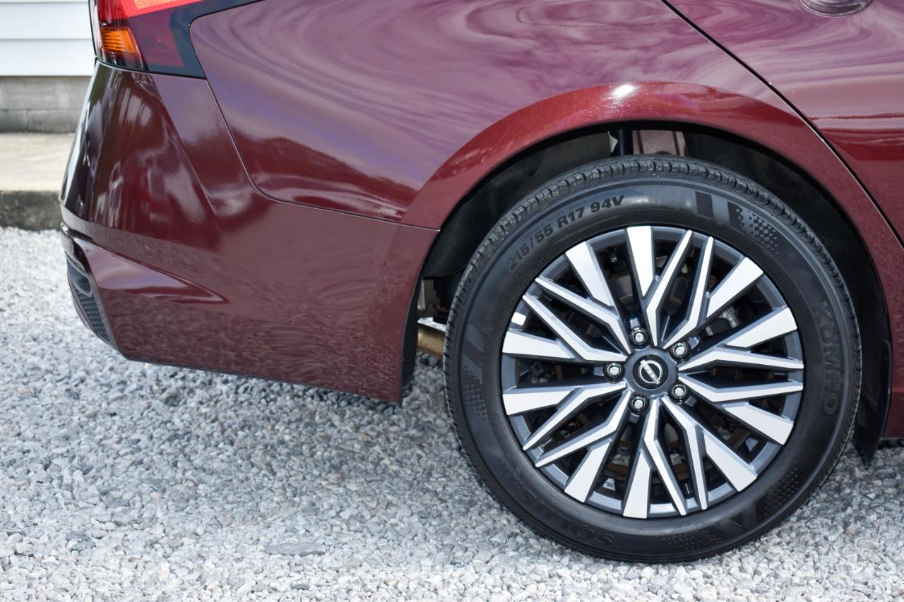 Nissan Altima 2.5 SV 2025