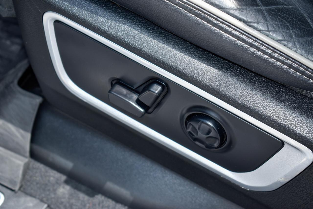 RAM 1500 Laramie Crew Cab SWB 4WD 2019