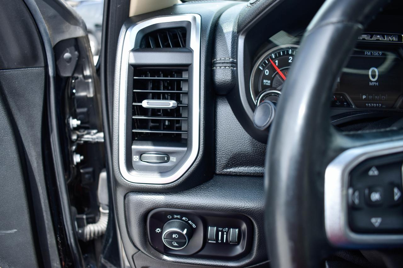 RAM 1500 Laramie Crew Cab SWB 4WD 2019