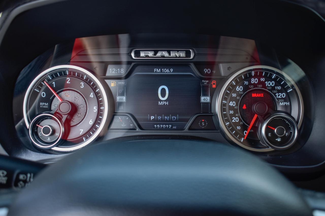 RAM 1500 Laramie Crew Cab SWB 4WD 2019