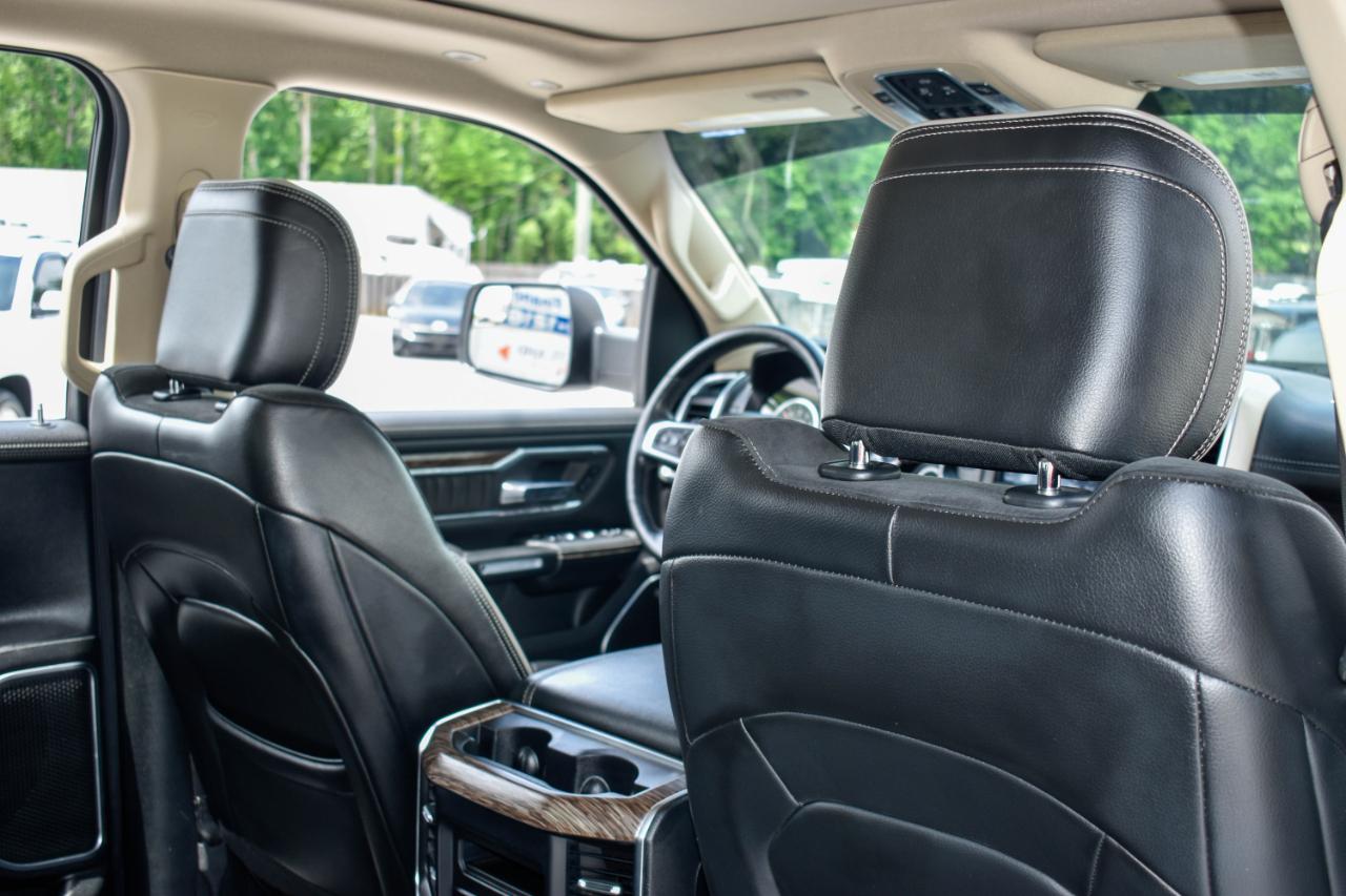 RAM 1500 Laramie Crew Cab SWB 4WD 2019