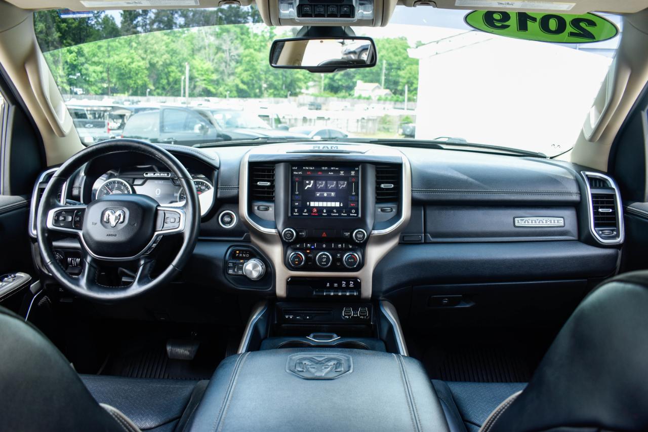 RAM 1500 Laramie Crew Cab SWB 4WD 2019