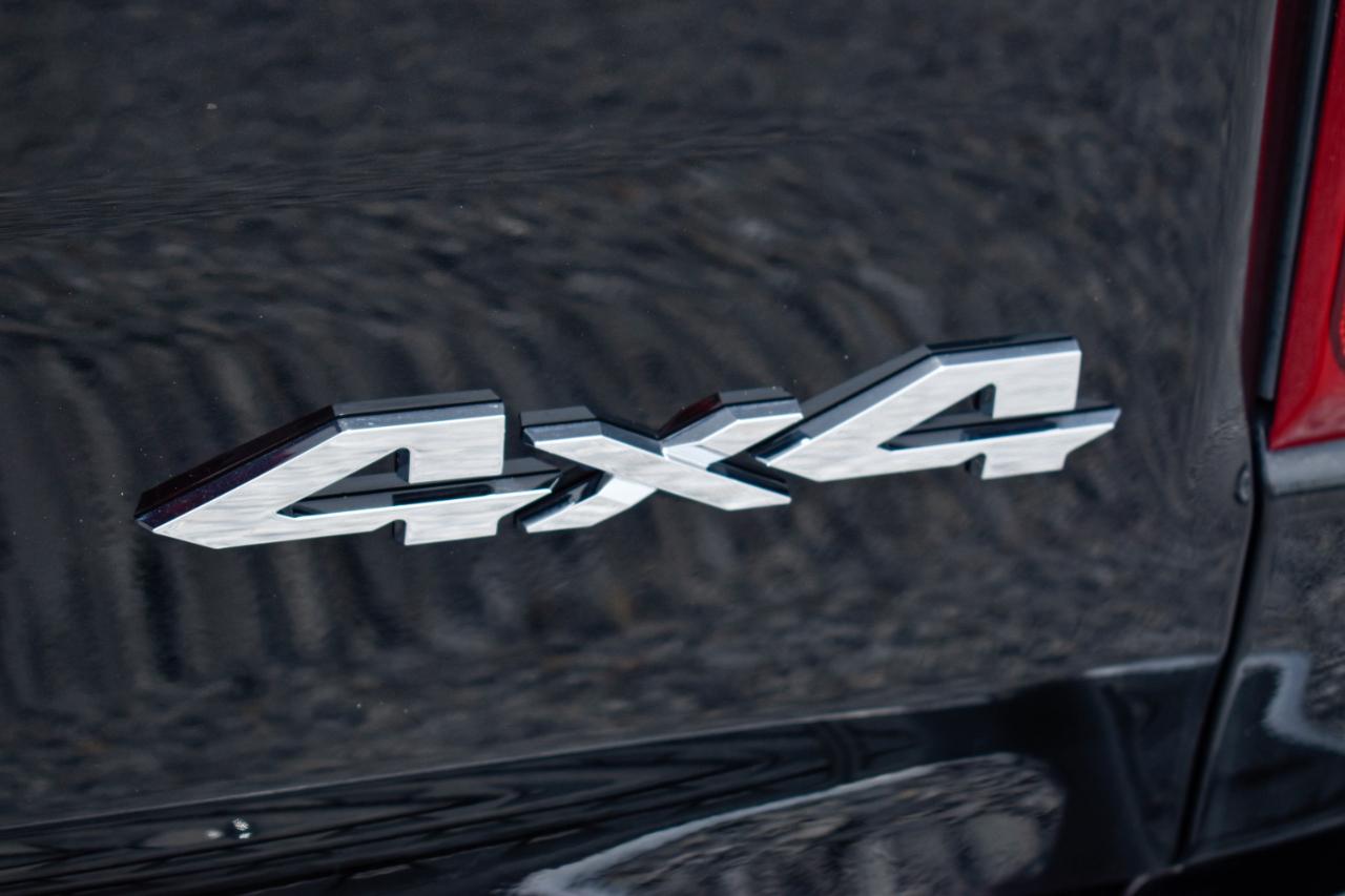 RAM 1500 Laramie Crew Cab SWB 4WD 2019