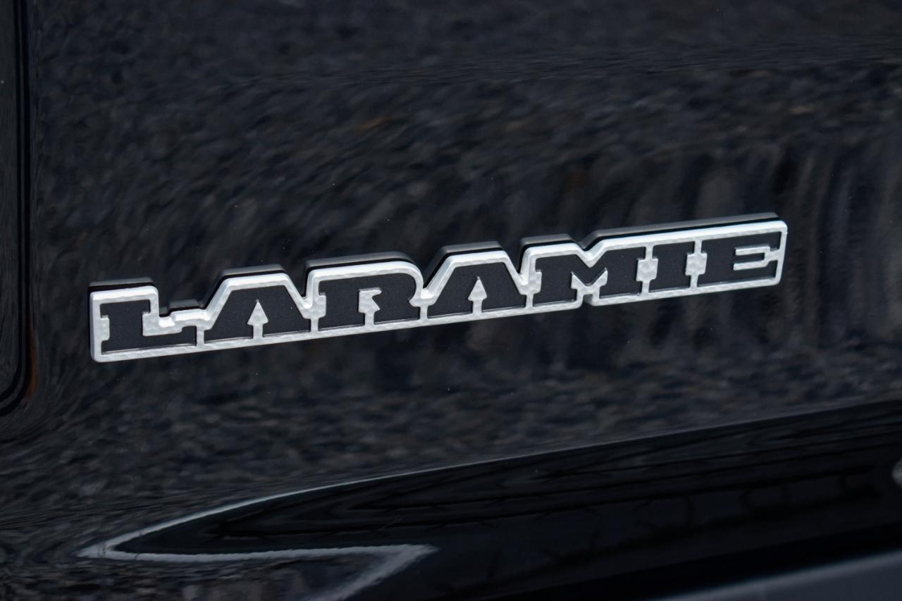 RAM 1500 Laramie Crew Cab SWB 4WD 2019