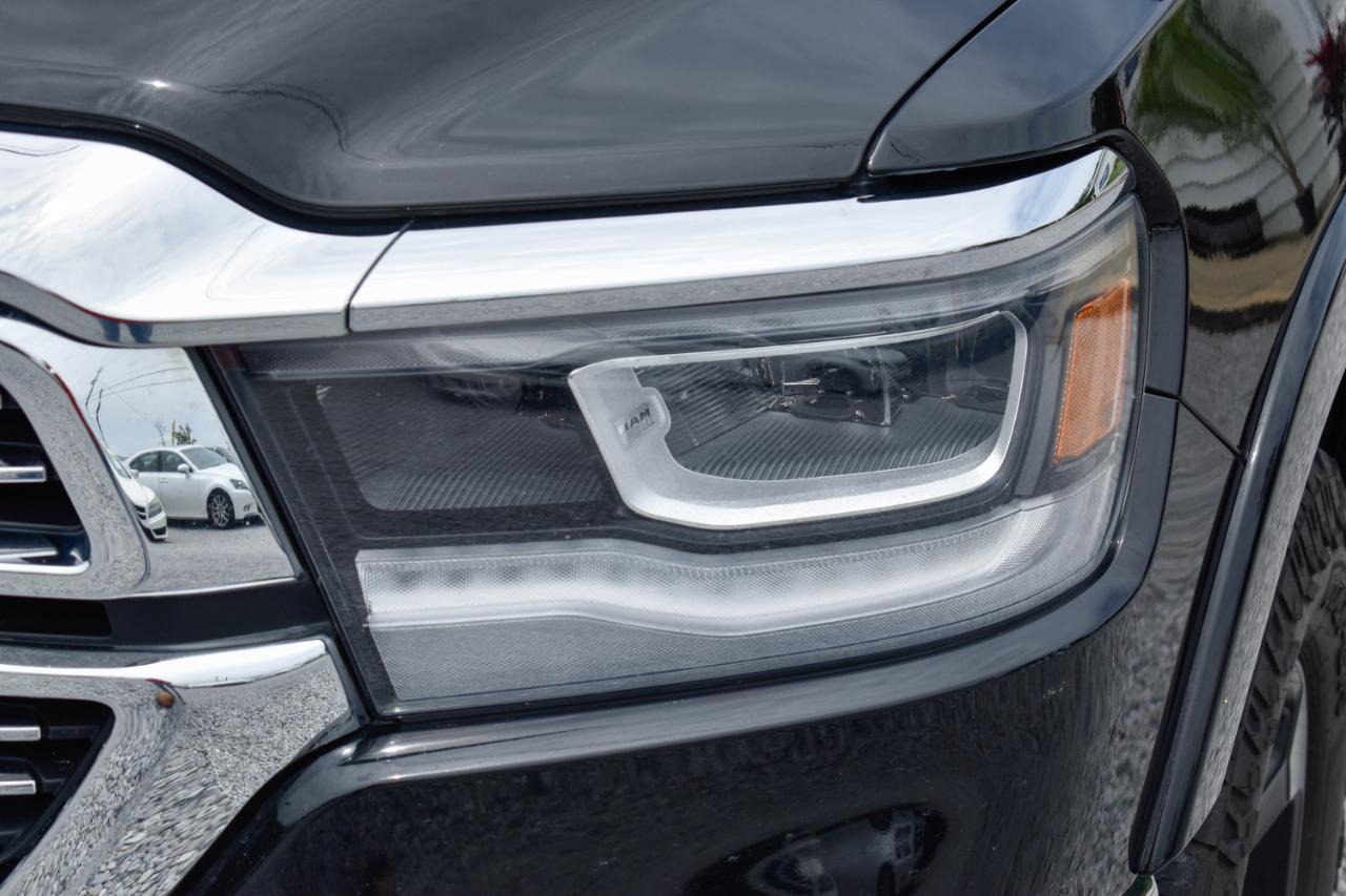 RAM 1500 Laramie Crew Cab SWB 4WD 2019