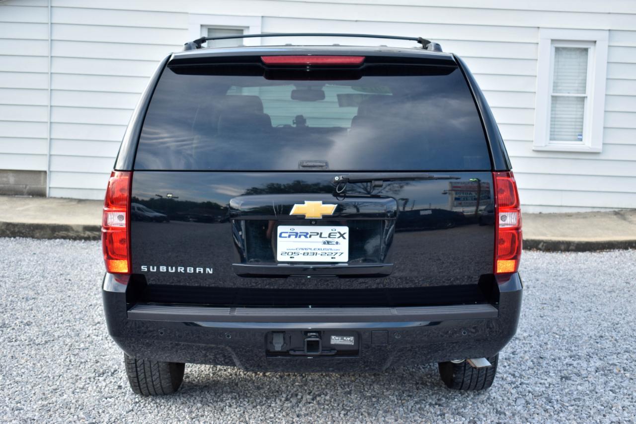 Chevrolet Suburban LT 1500 2WD 2014