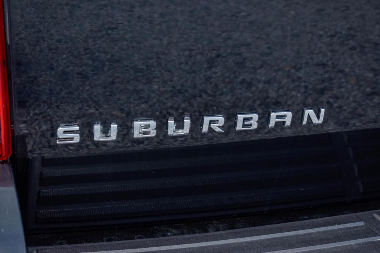 Chevrolet Suburban LT 1500 2WD 2014