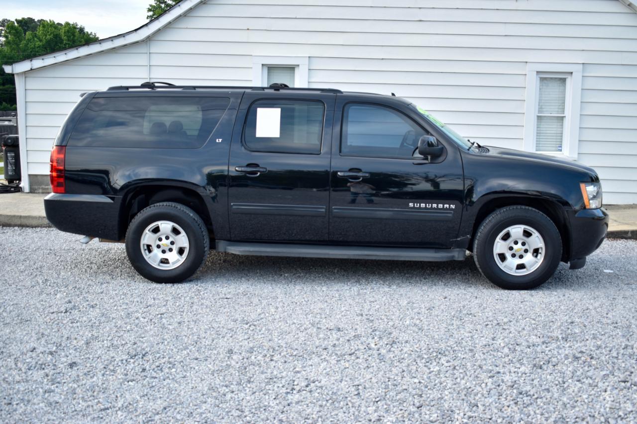 Chevrolet Suburban LT 1500 2WD 2014