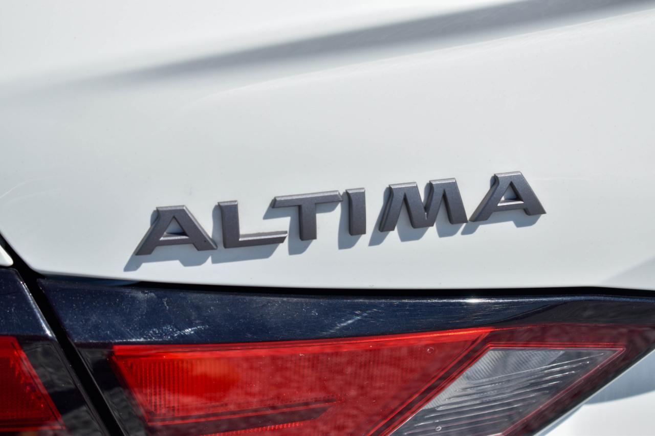 Nissan Altima 2.5 SV 2025