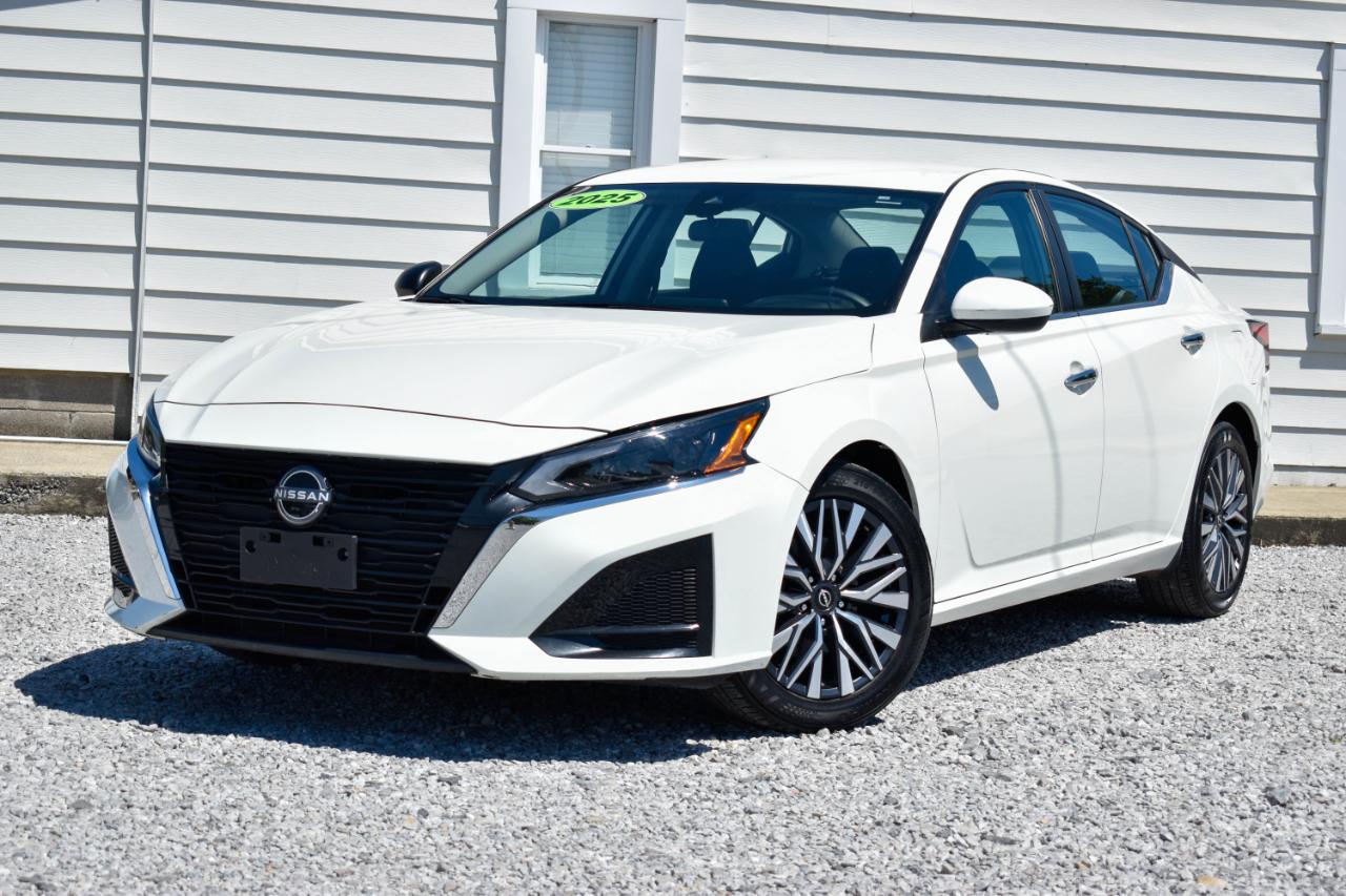 Nissan Altima 2.5 SV 2025