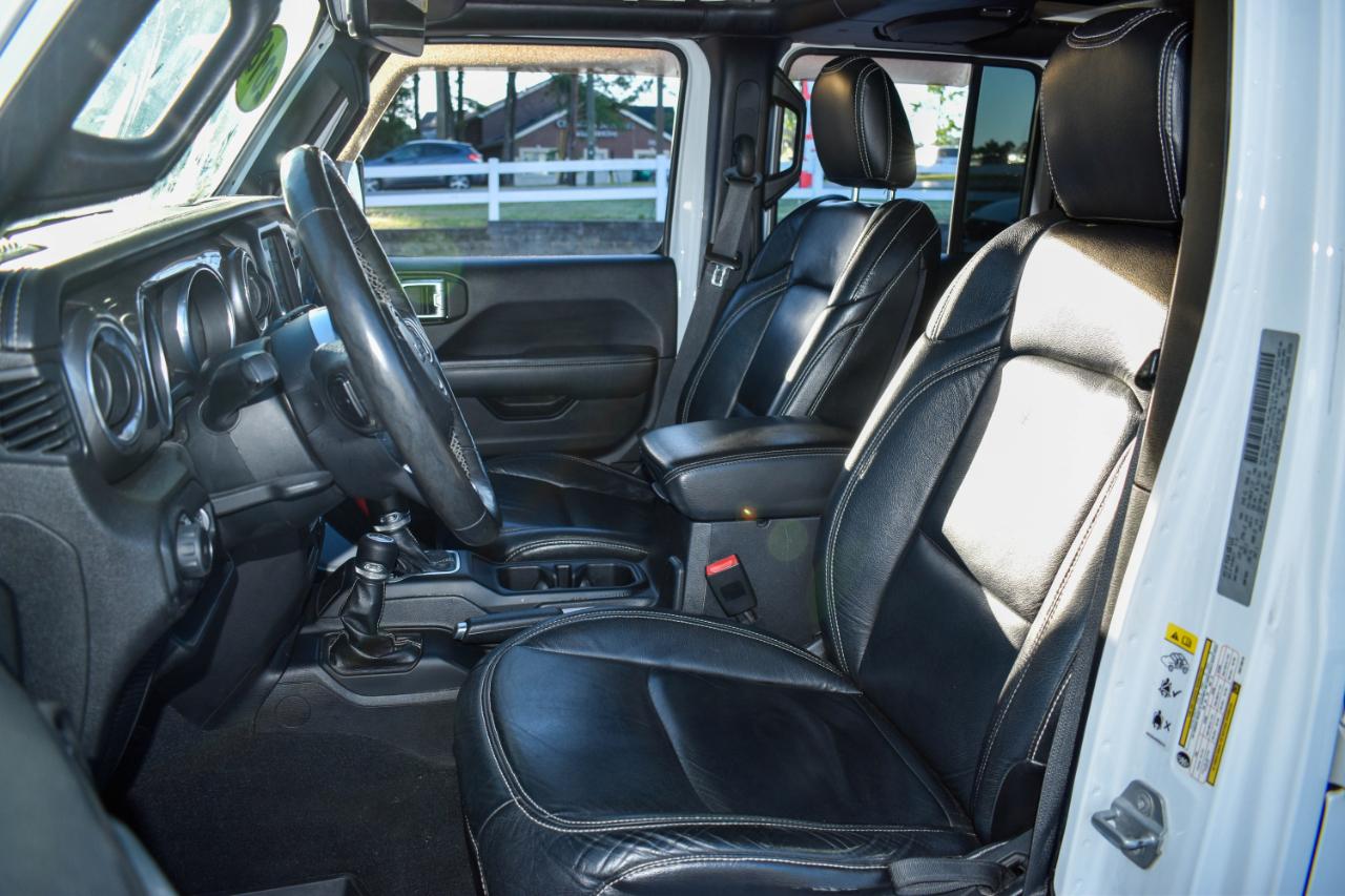 2018 Jeep Wrangler Sahara's photo