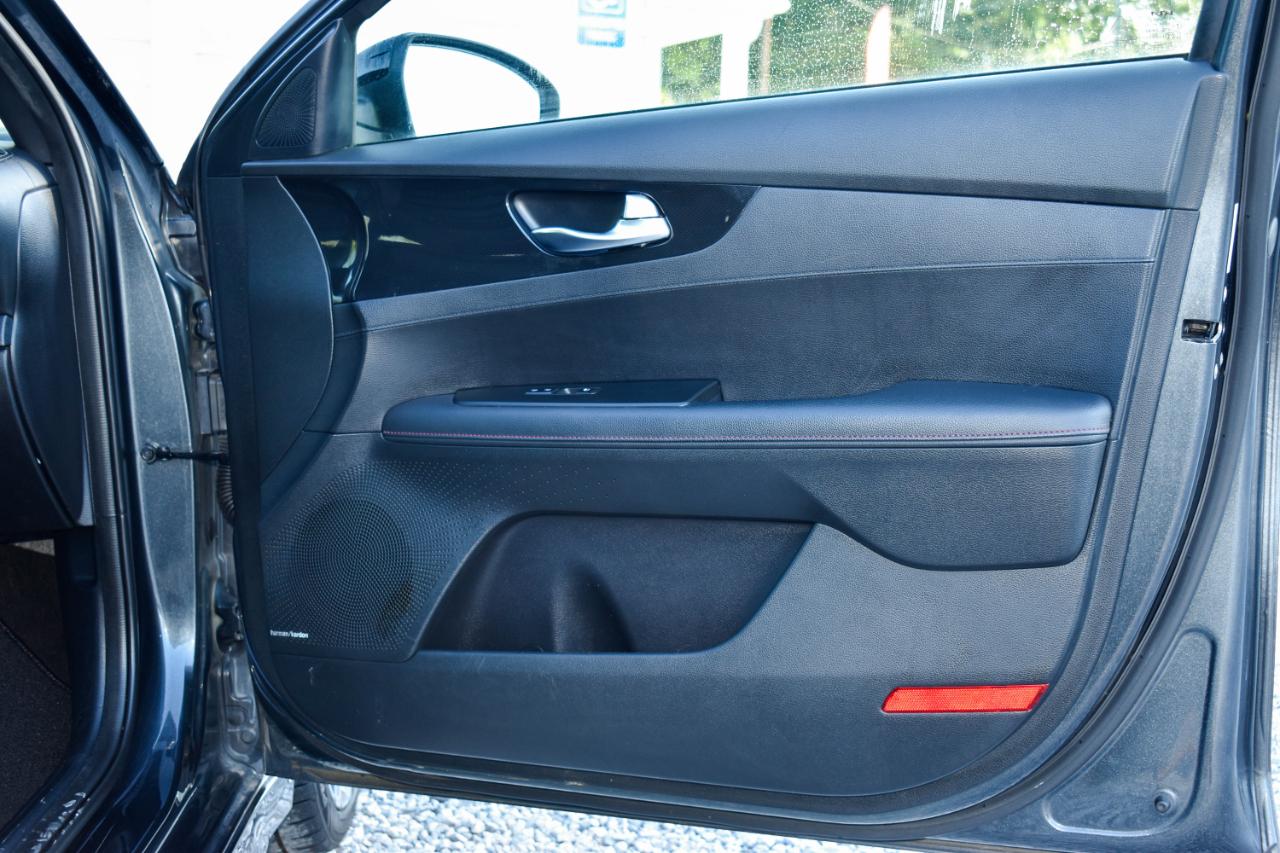 Kia Forte GT 7A 2022