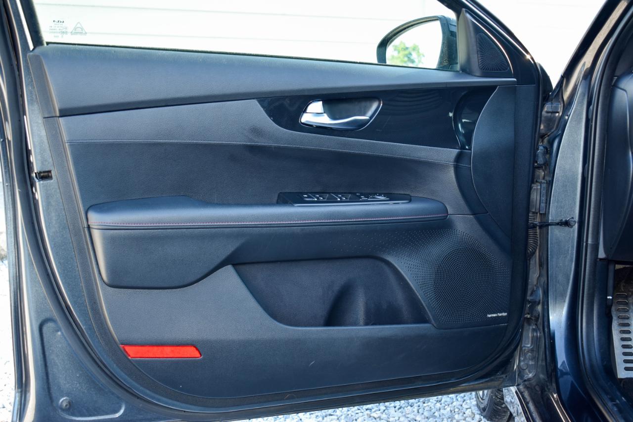 Kia Forte GT 7A 2022
