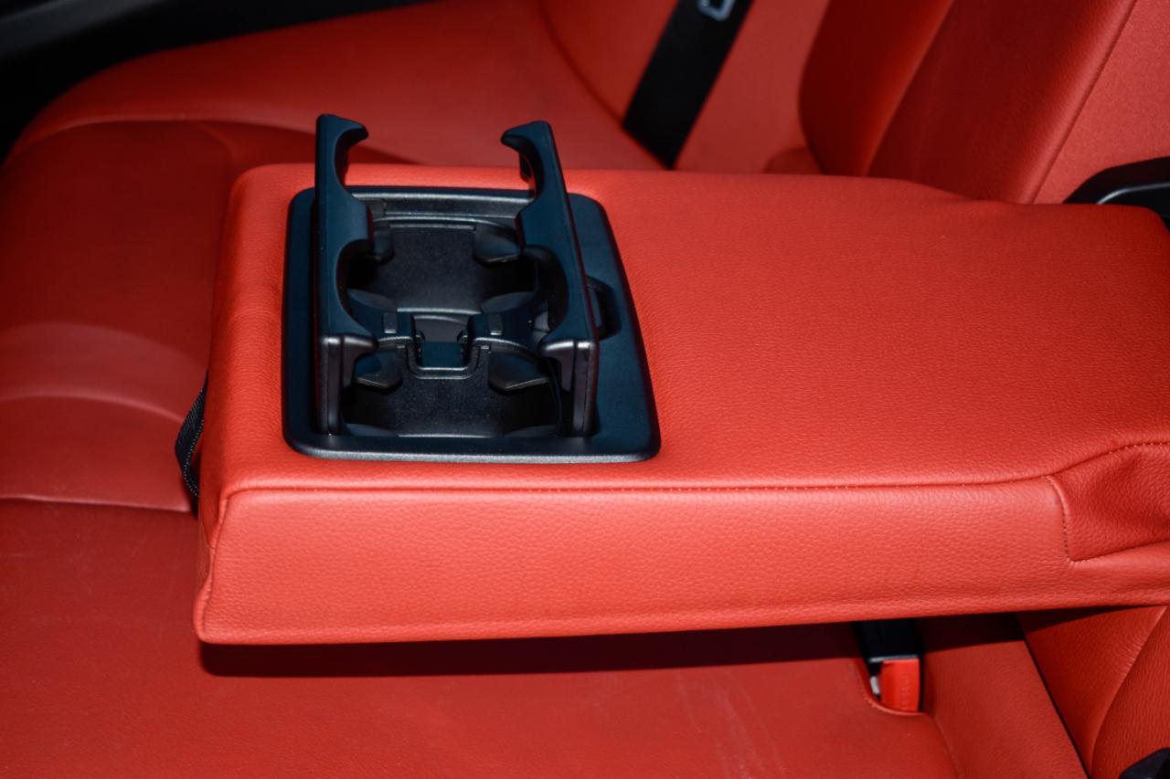 BMW 3-Series 330i SULEV Sedan 2018