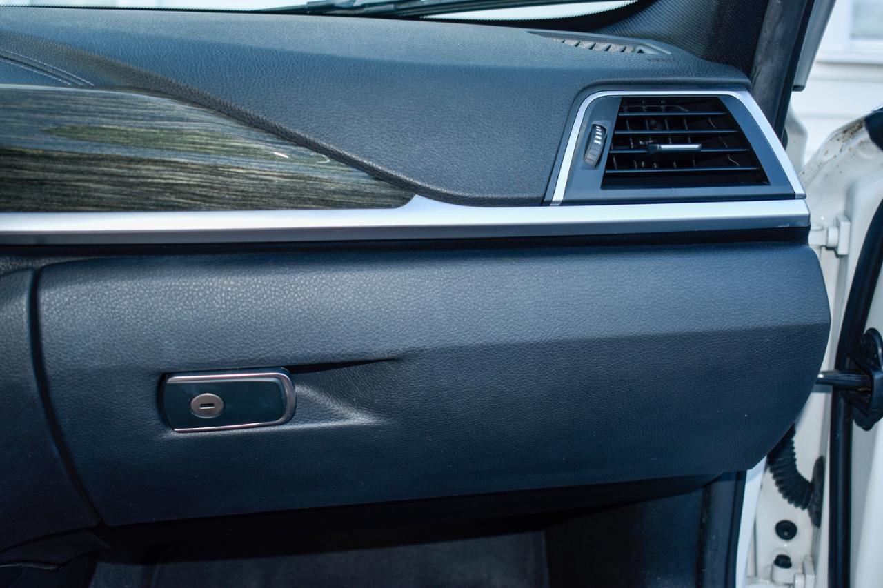 BMW 3-Series 330i SULEV Sedan 2018