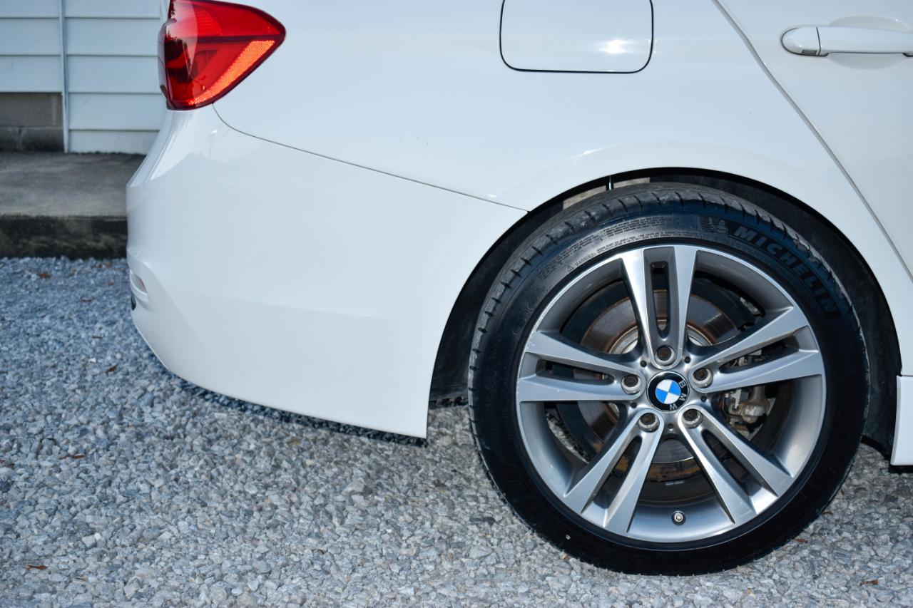 BMW 3-Series 330i SULEV Sedan 2018