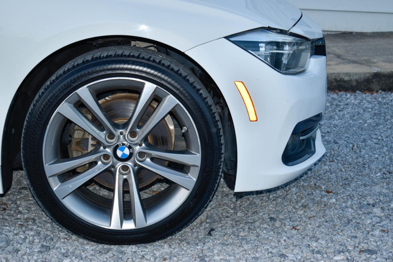 BMW 3-Series 330i SULEV Sedan 2018