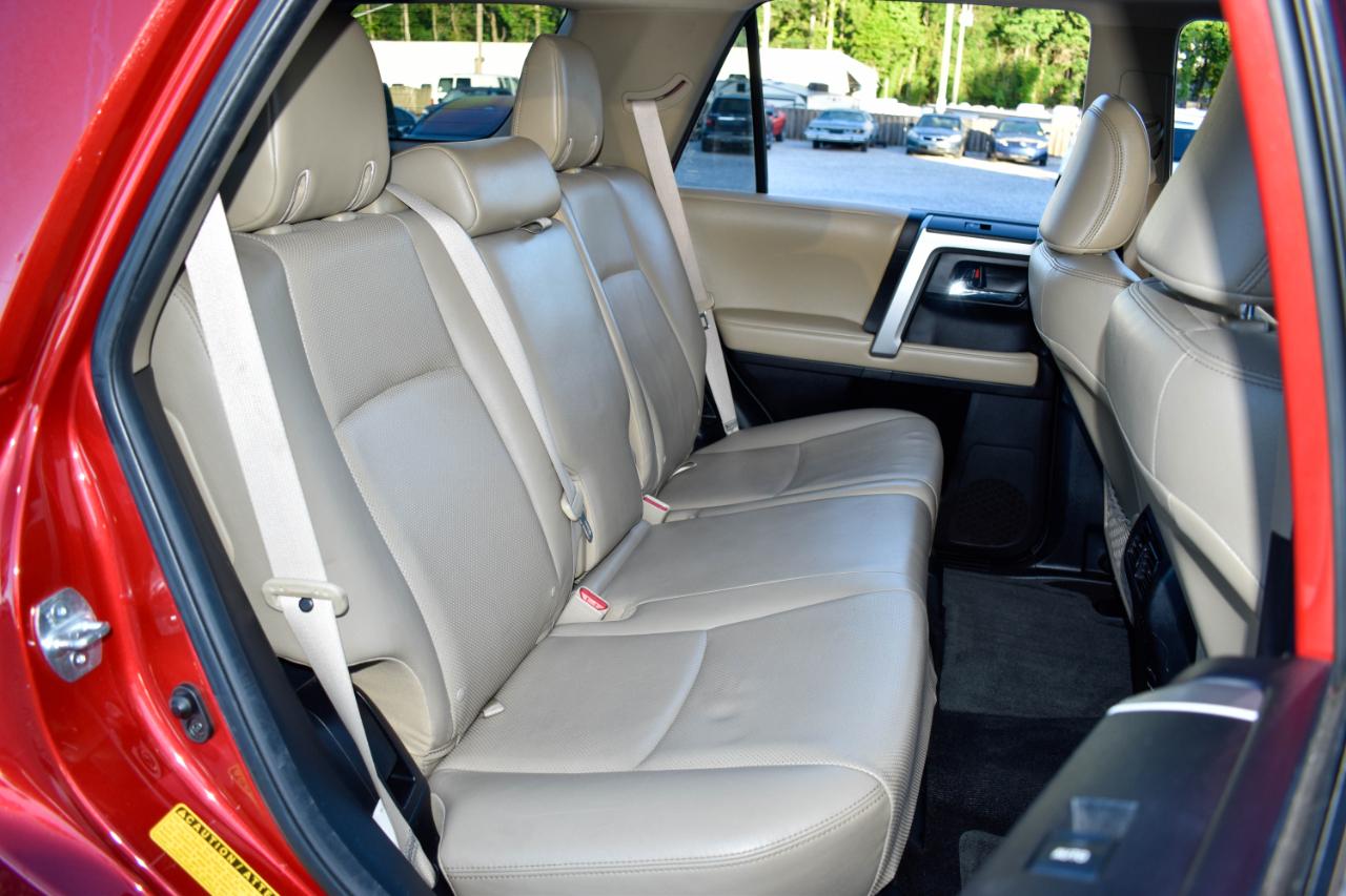 Toyota 4Runner Limited 2WD V6 2014