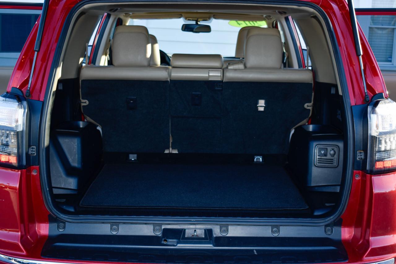 Toyota 4Runner Limited 2WD V6 2014