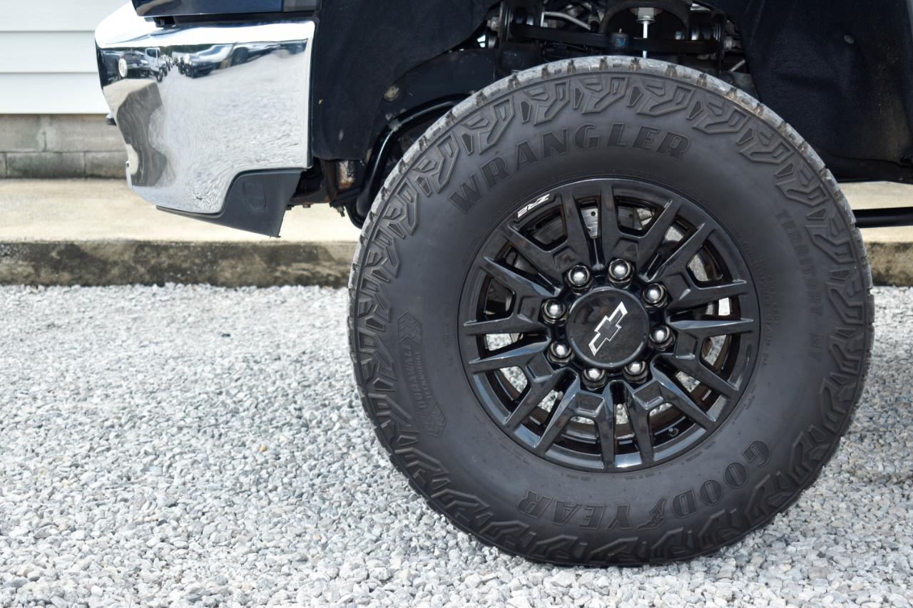 Chevrolet Silverado 2500HD LTZ Crew Cab Long Box 4WD 2020
