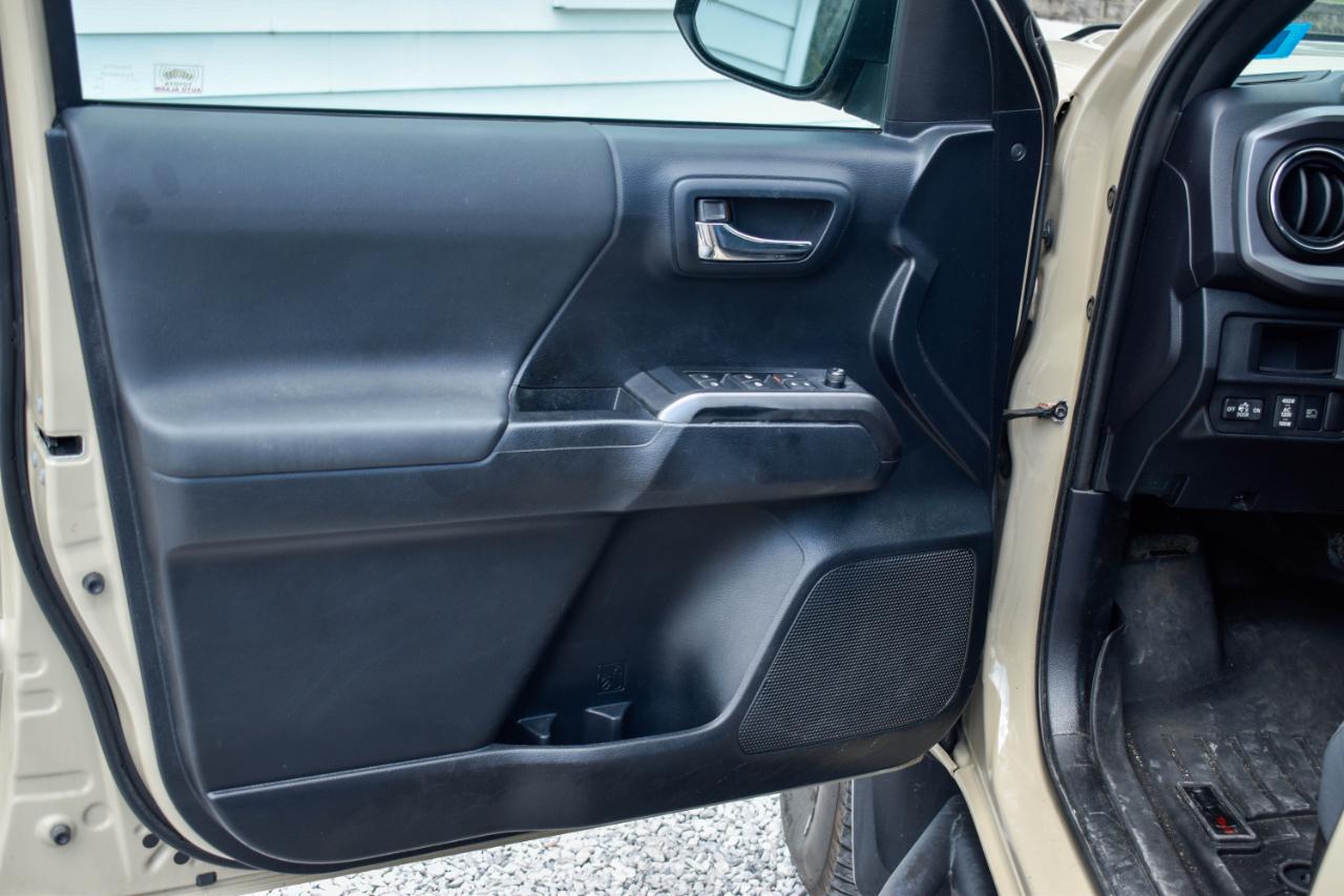 Toyota Tacoma TRD Off Road Double Cab 6' Bed V6 4x4 AT (Natl) 2019