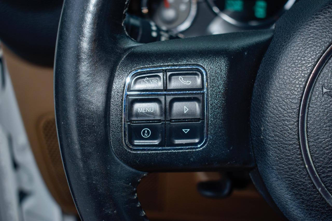 Jeep Wrangler Unlimited Sahara 4WD 2015