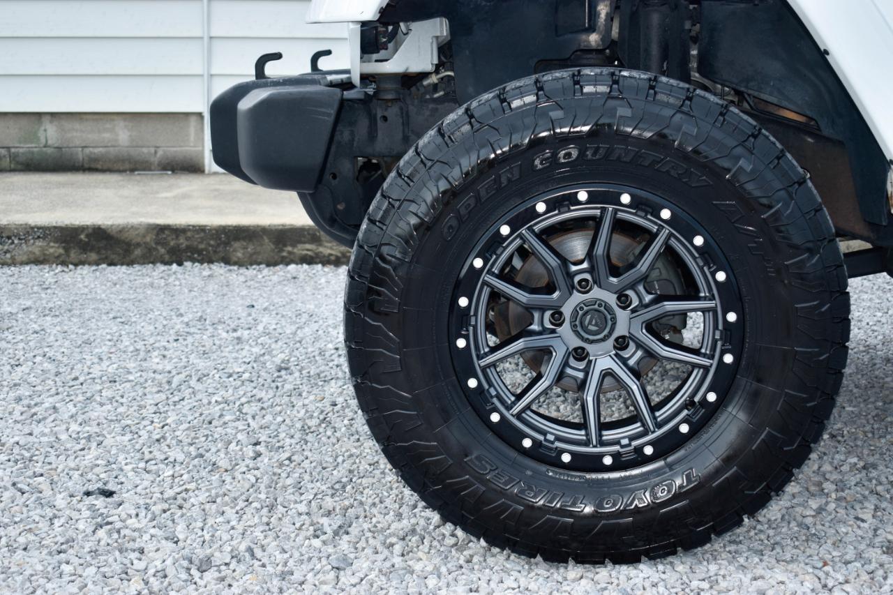 Jeep Wrangler Unlimited Sahara 4WD 2015