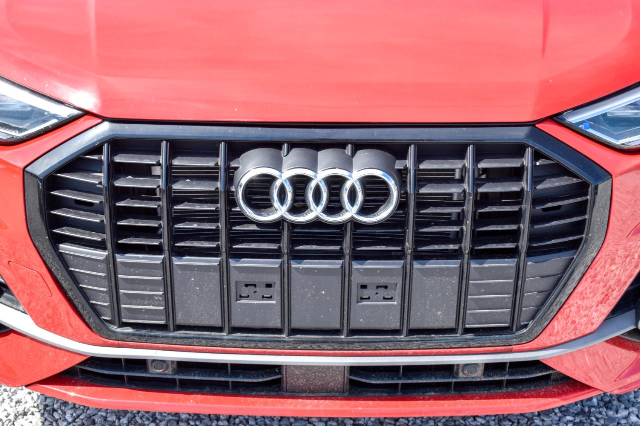 Audi Q3 S line Premium quattro 2025