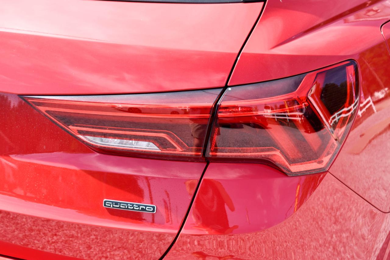 Audi Q3 S line Premium quattro 2025