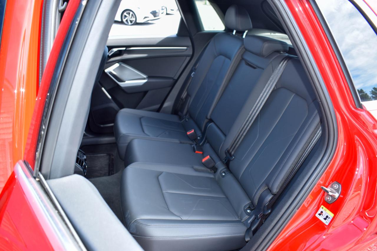 Audi Q3 S line Premium quattro 2025