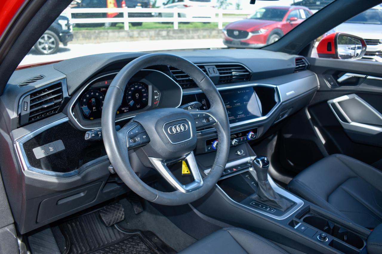 Audi Q3 S line Premium quattro 2025
