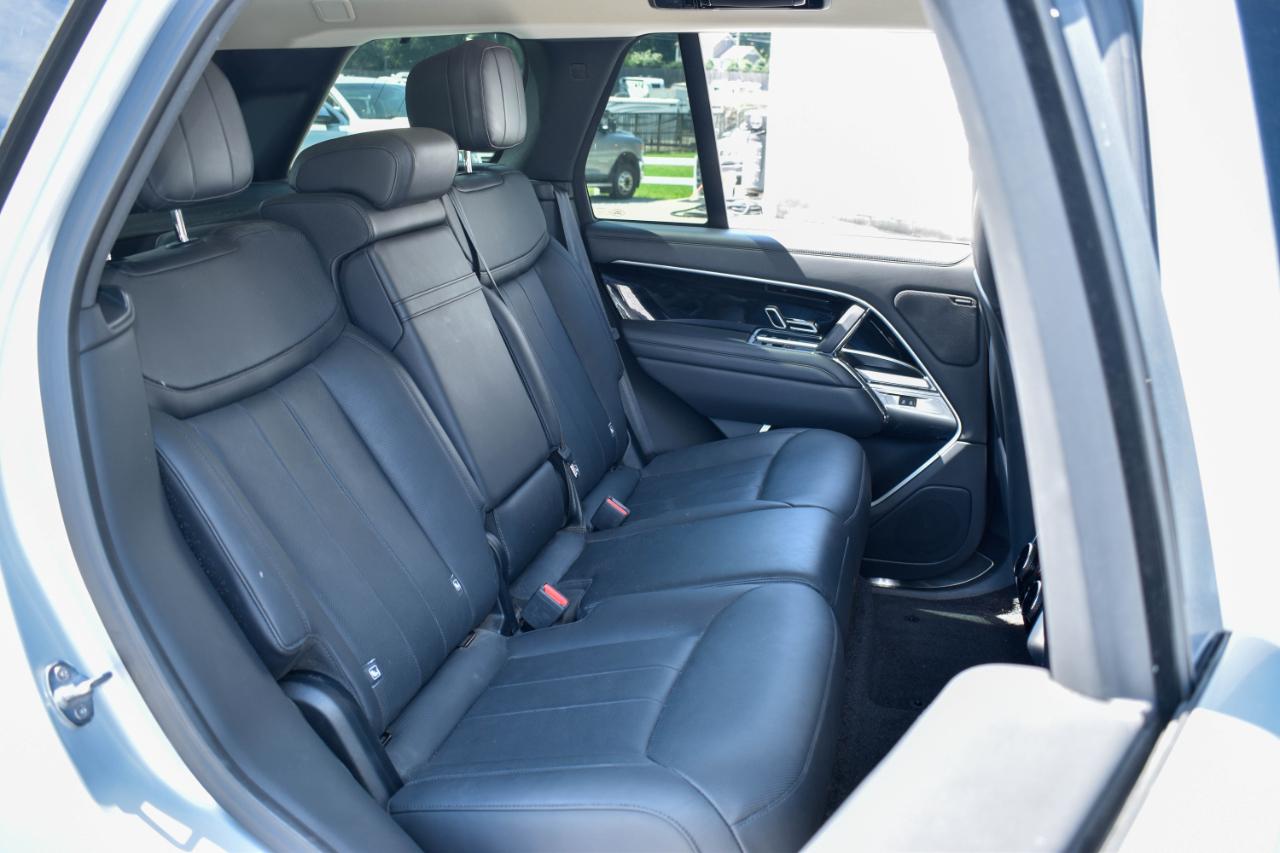 Land Rover New Range Rover SE 2023