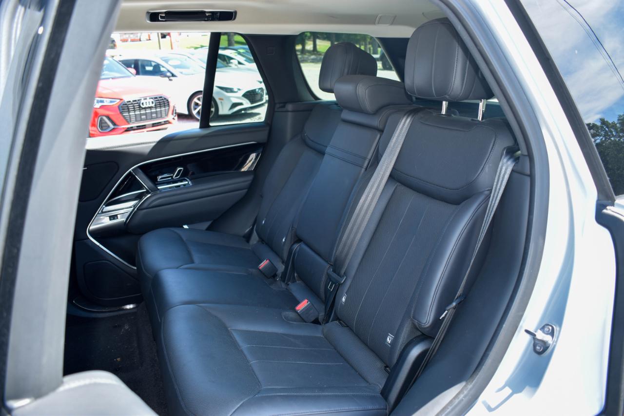 Land Rover New Range Rover SE 2023