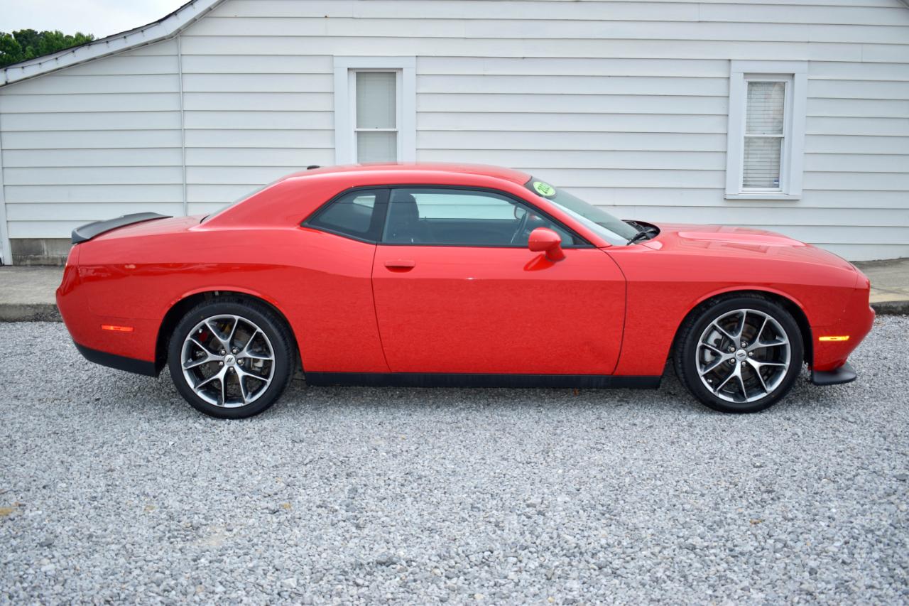 Dodge Challenger GT 2023