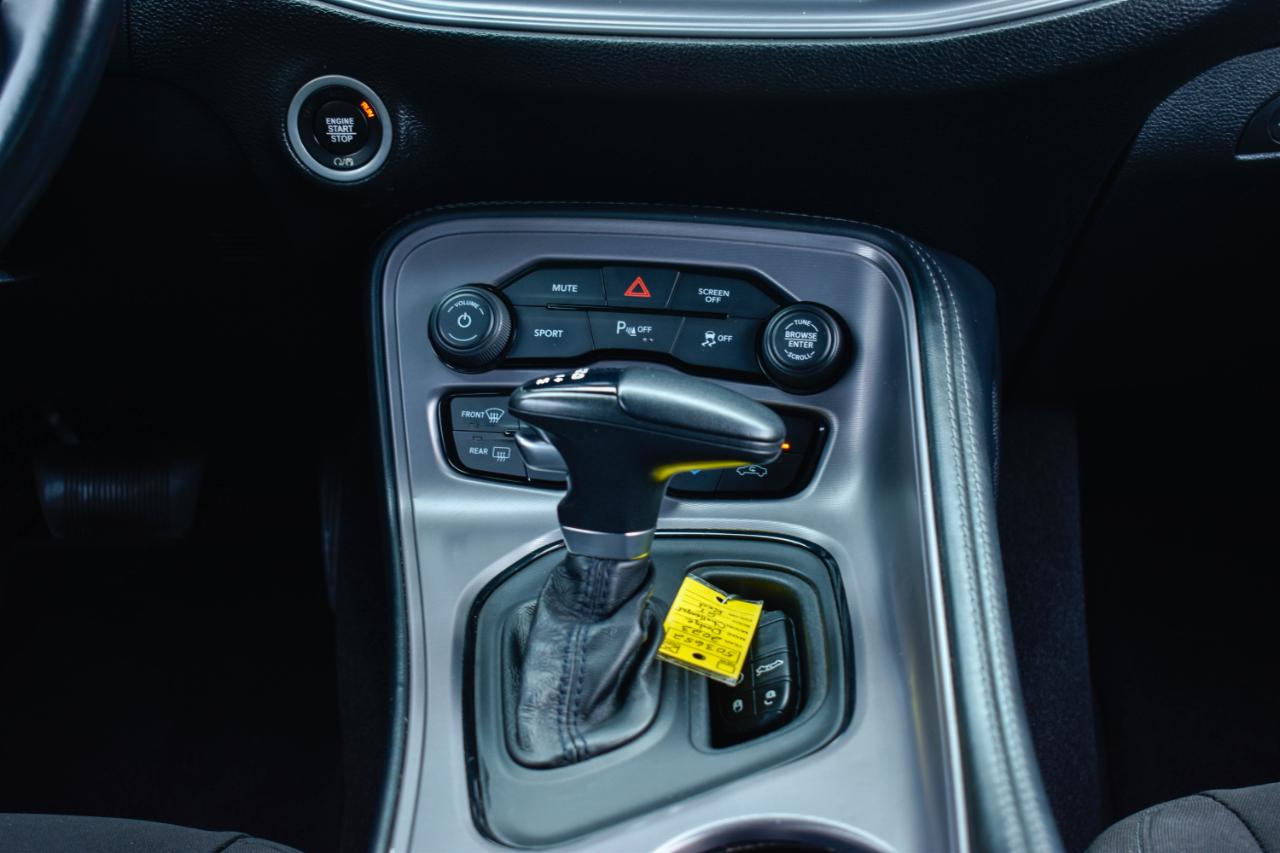 Dodge Challenger GT 2023