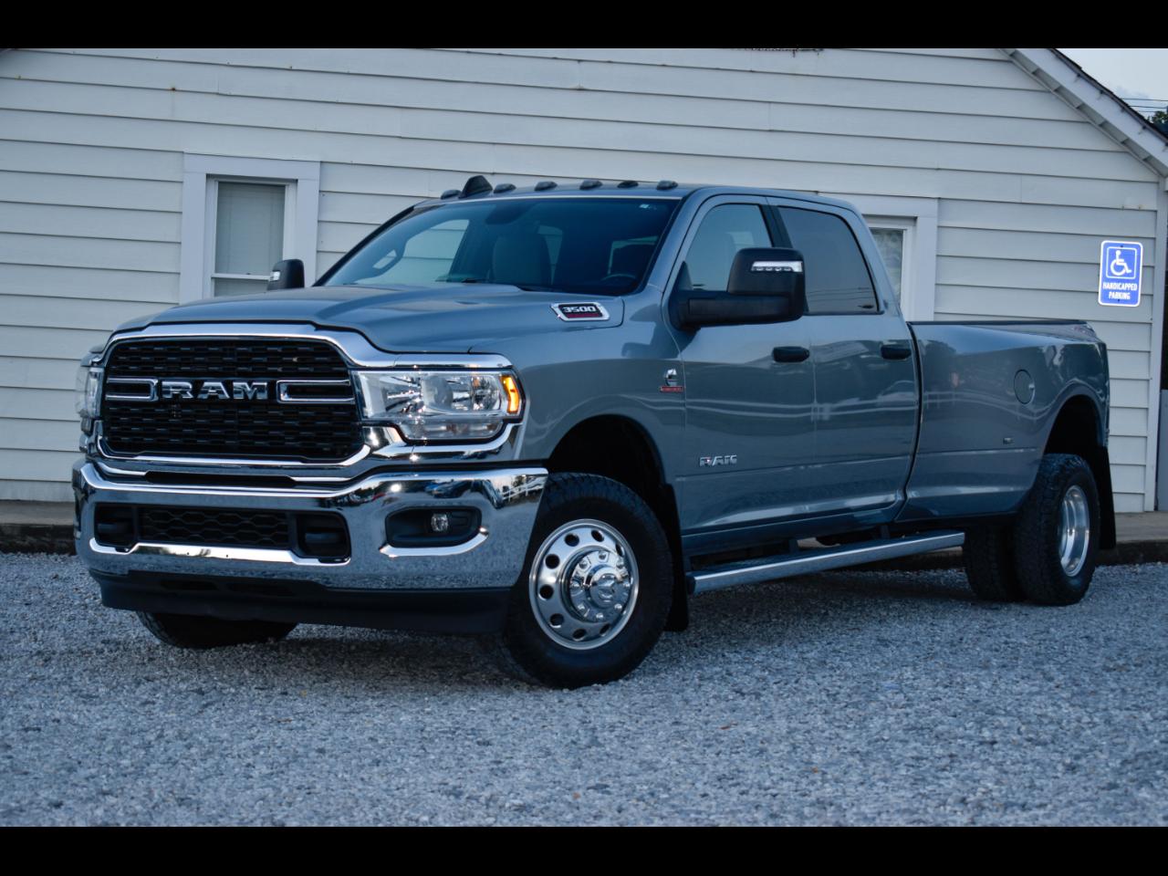 2024 RAM 3500 Big Horn Crew Cab LWB 4WD DRW
